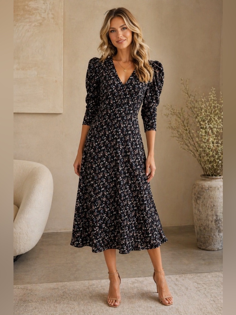 ASTR The Label Black Floral Puff Sleeve Midi Dress Romantic V-Neck